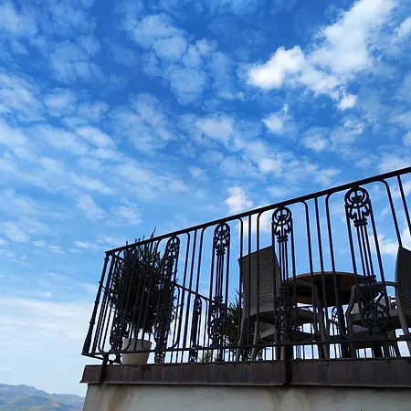 Panoramic - Casa Degli Artisti Casa de Férias *